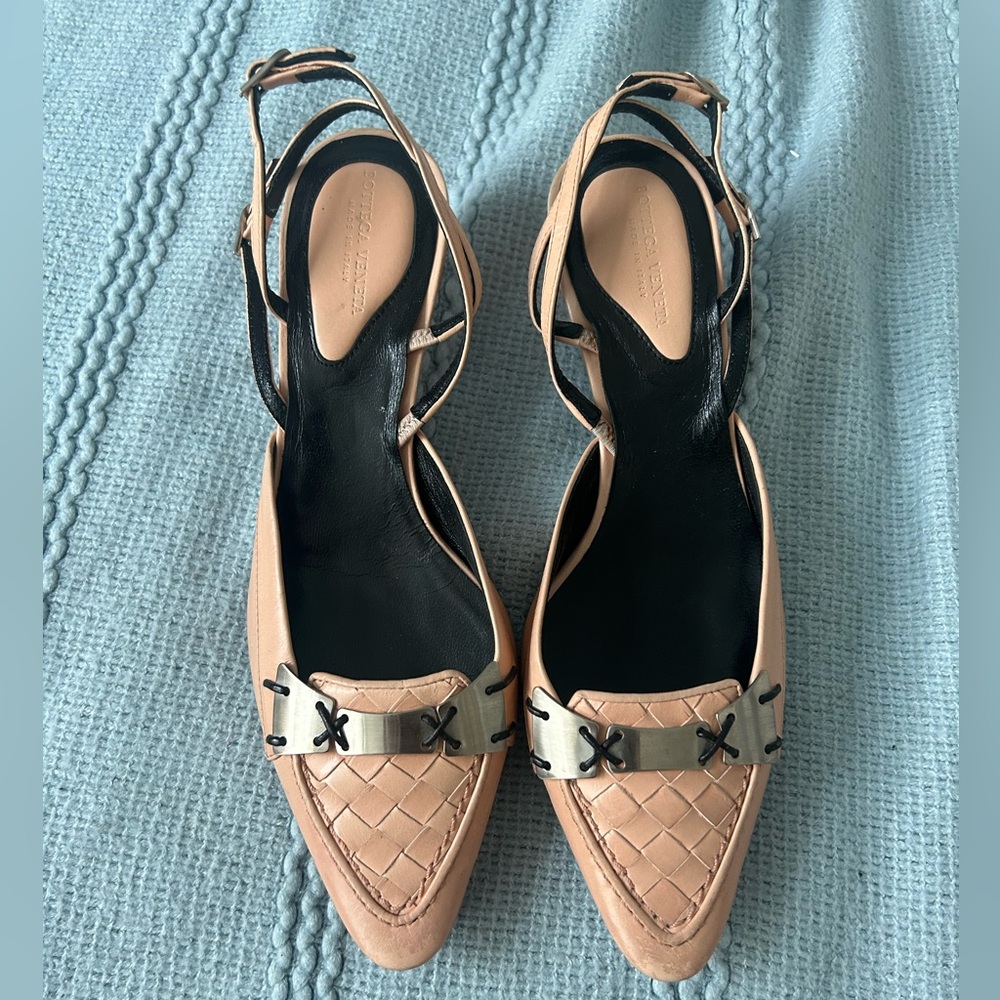 Bottega Veneta vintage kitten heel
